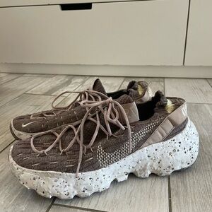 Nike Women's Space Hippie Sneakers